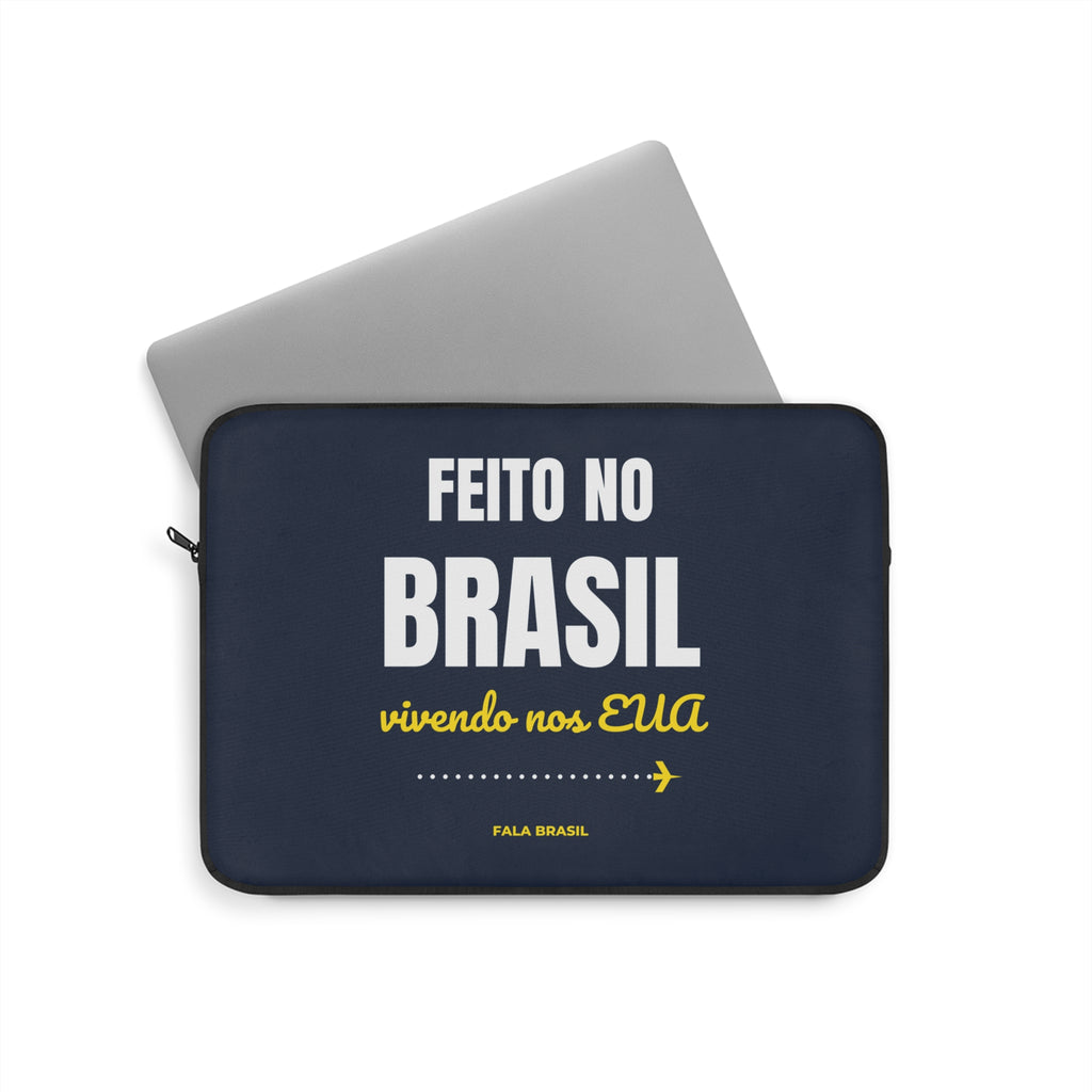 Capa de Notebook Feito no Brasil, Vivendo nos EUA